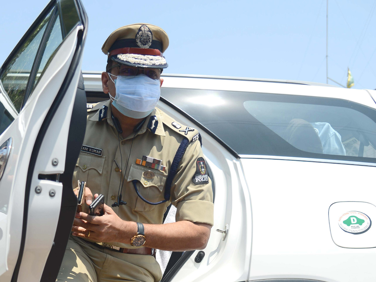 Telangana Imposes 10Day LockDown Starting May 12Th - Sakshi2