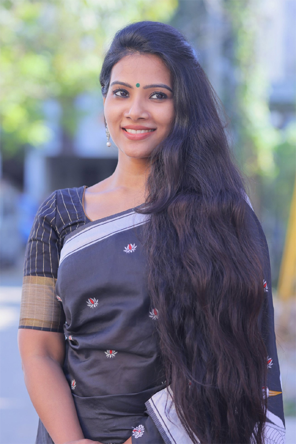 Divya Duraisamy Photo Gallery - Sakshi7