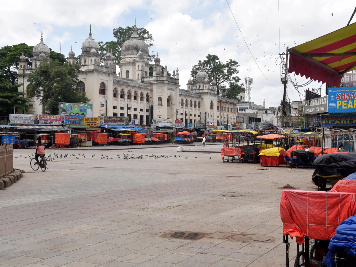 Lockdown Strict Restrictions In Telangana - Sakshi11