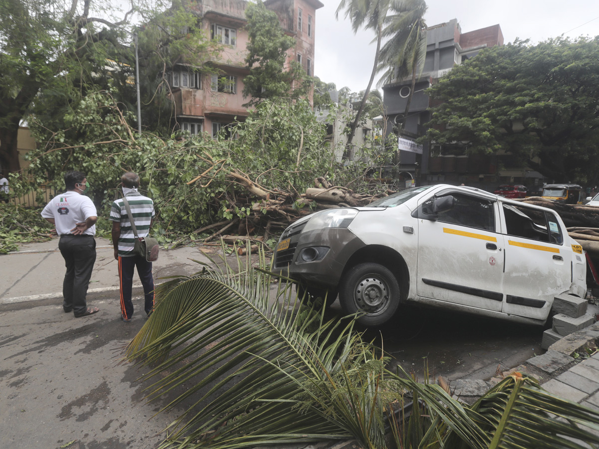 Cyclone Tauktae pounds into Gujarat Photo Gallery - Sakshi13
