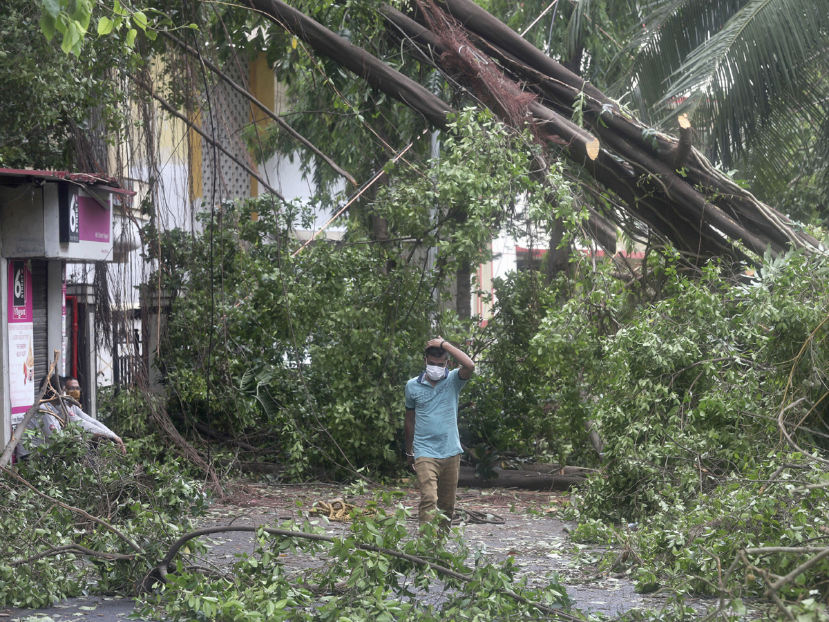 Cyclone Tauktae pounds into Gujarat Photo Gallery - Sakshi10