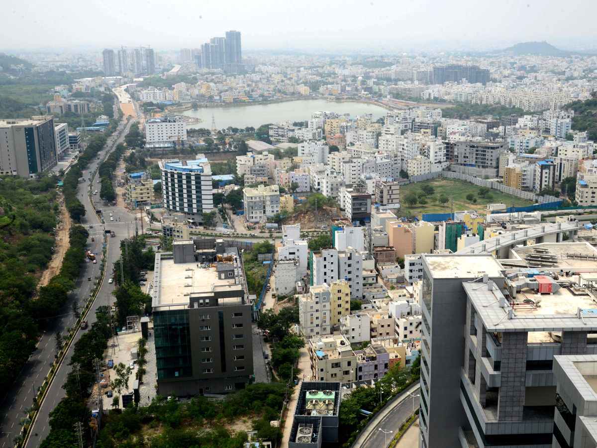 Strict Lockdown In Hyderabad - Sakshi16