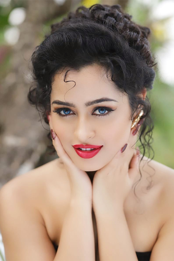 Actress Apsara Rani Photos - Sakshi3