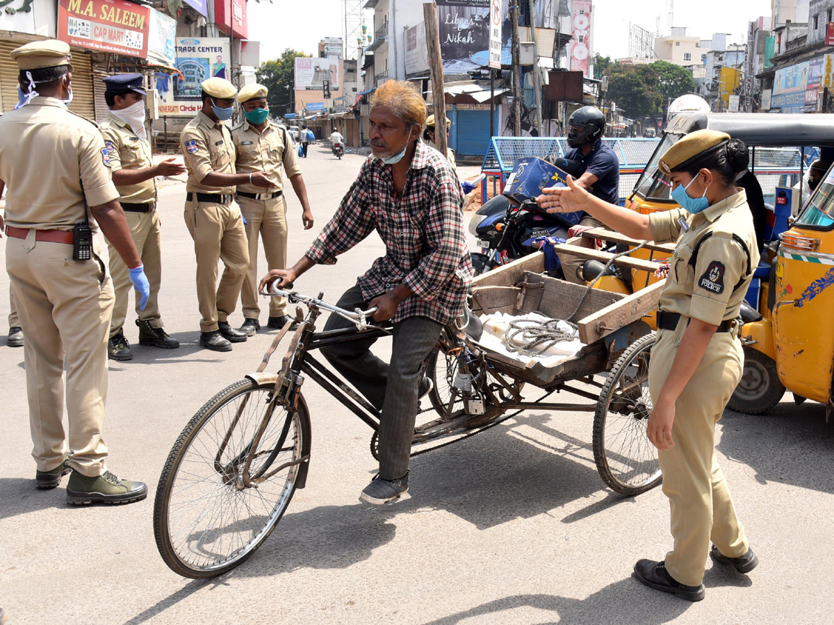 Telangana strict lockdown Photo Gallery - Sakshi27