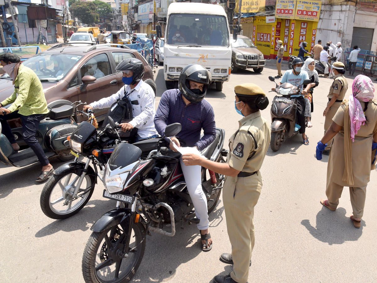 Telangana strict lockdown Photo Gallery - Sakshi28