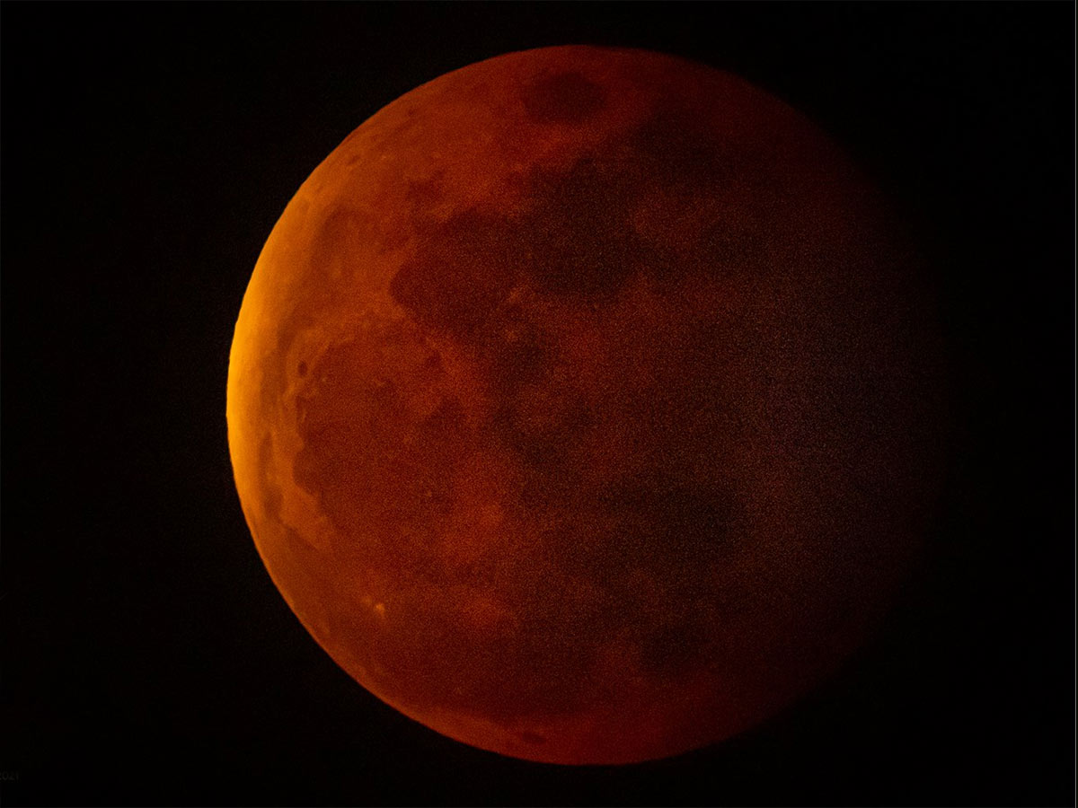 Super Blood Moon photo Gallery - Sakshi24