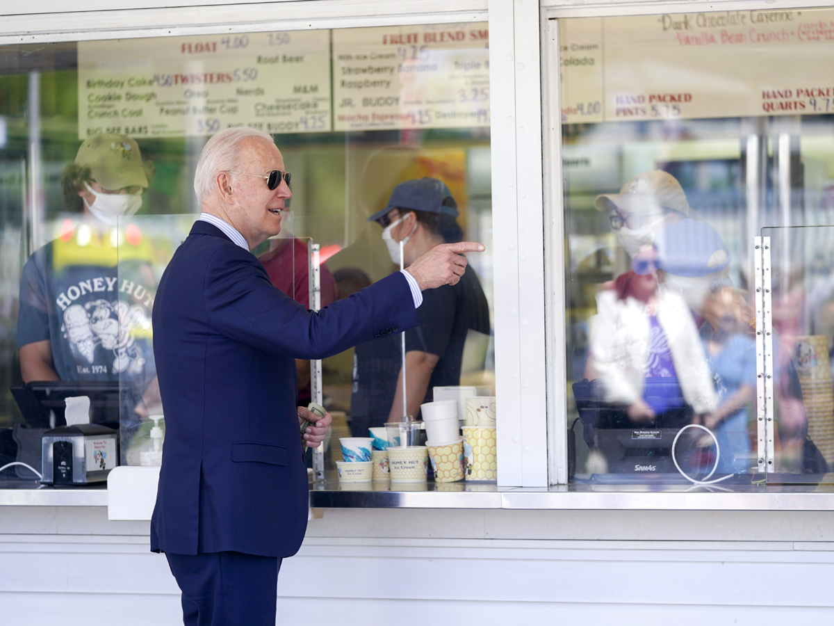 President Joe Biden Stops At Cleveland Ice Cream Shop Photo Gallery - Sakshi1