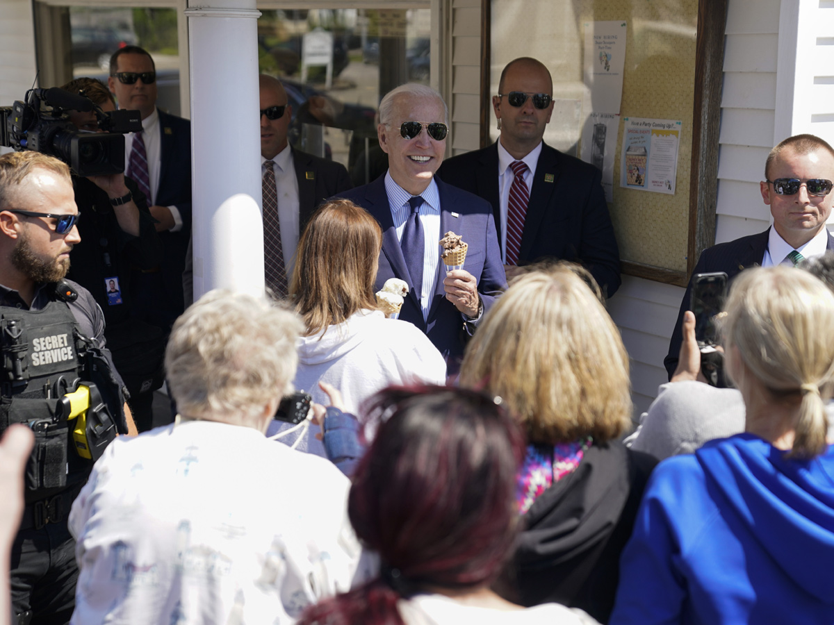 President Joe Biden Stops At Cleveland Ice Cream Shop Photo Gallery - Sakshi11