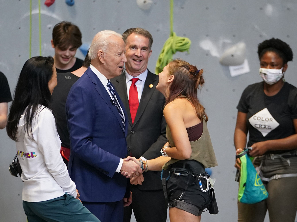 President Joe Biden Stops At Cleveland Ice Cream Shop Photo Gallery - Sakshi18