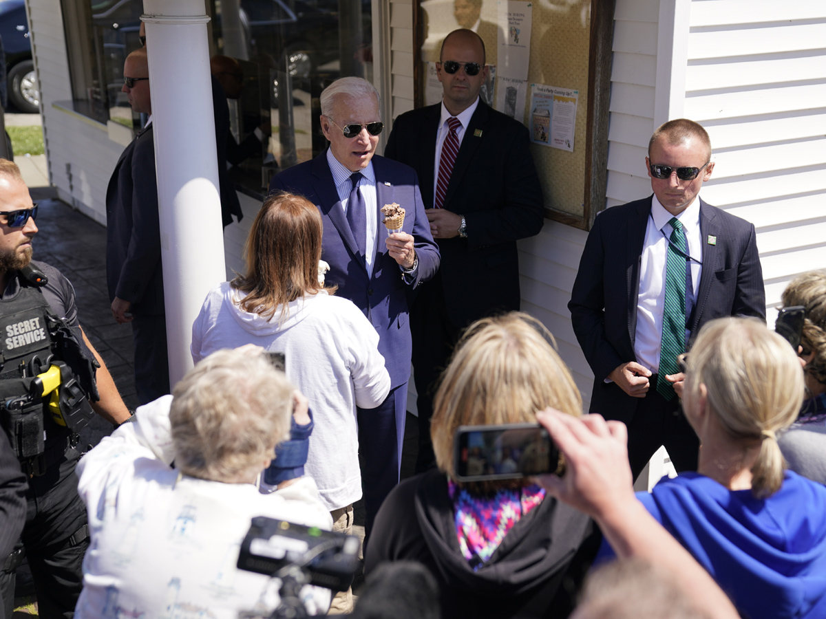 President Joe Biden Stops At Cleveland Ice Cream Shop Photo Gallery - Sakshi3