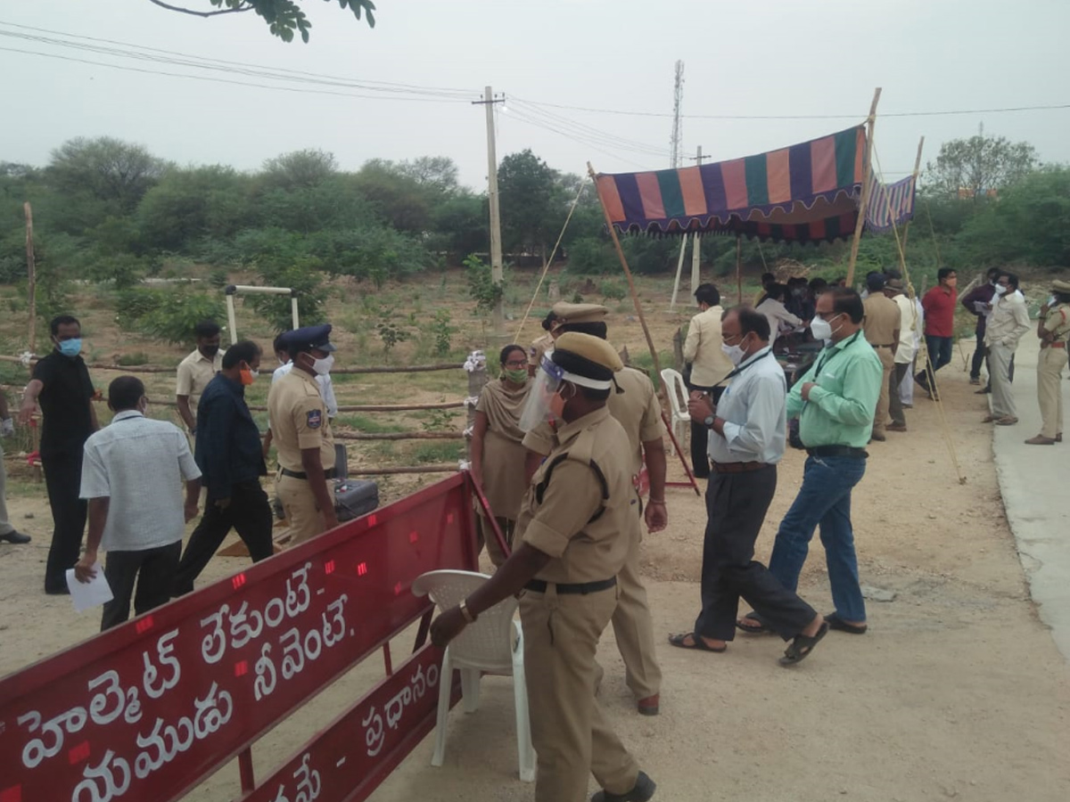 Telangana Municipal Elections 2021 Results Counting - Sakshi13