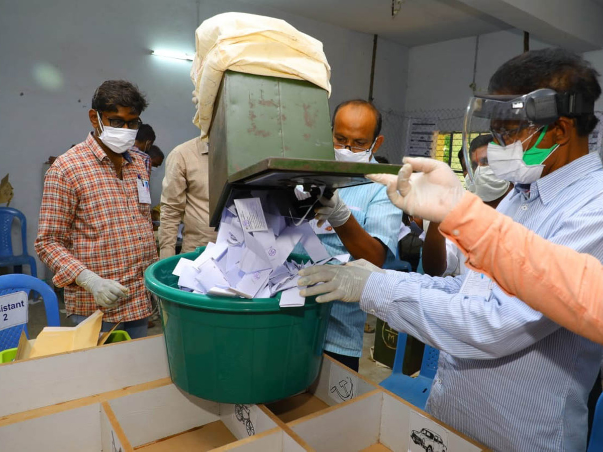 Telangana Municipal Elections 2021 Results Counting - Sakshi6