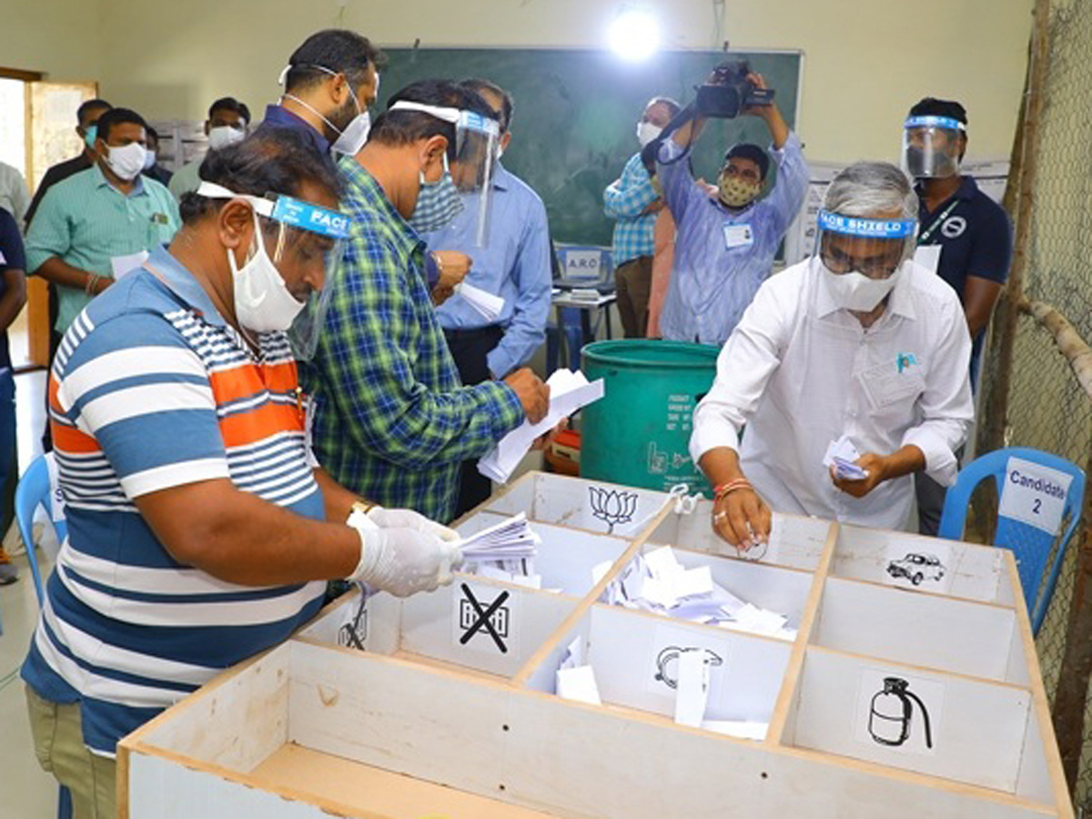 Telangana Municipal Elections 2021 Results Counting - Sakshi9