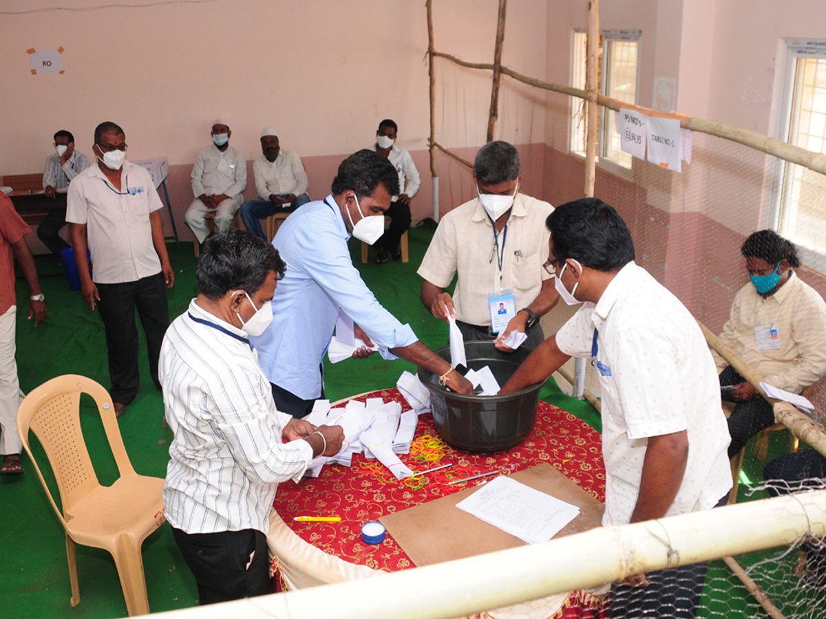 Telangana Municipal Elections 2021 Results Counting - Sakshi22