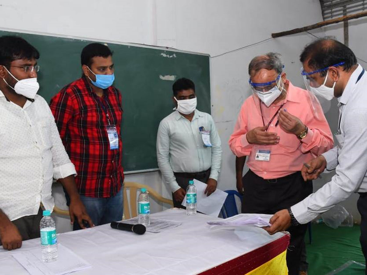 YSSRCP Solid Success In Tirupati Photo Gallery - Sakshi16