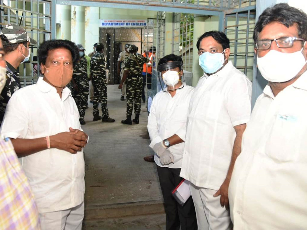YSSRCP Solid Success In Tirupati Photo Gallery - Sakshi17