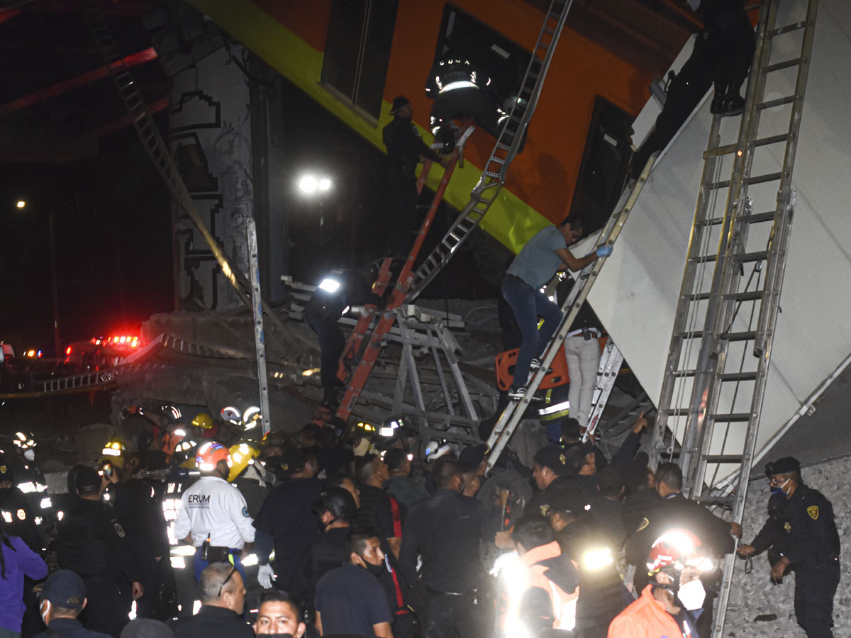 Metro Train Overpass Collapsed In Mexico City Photo Gallery - Sakshi19