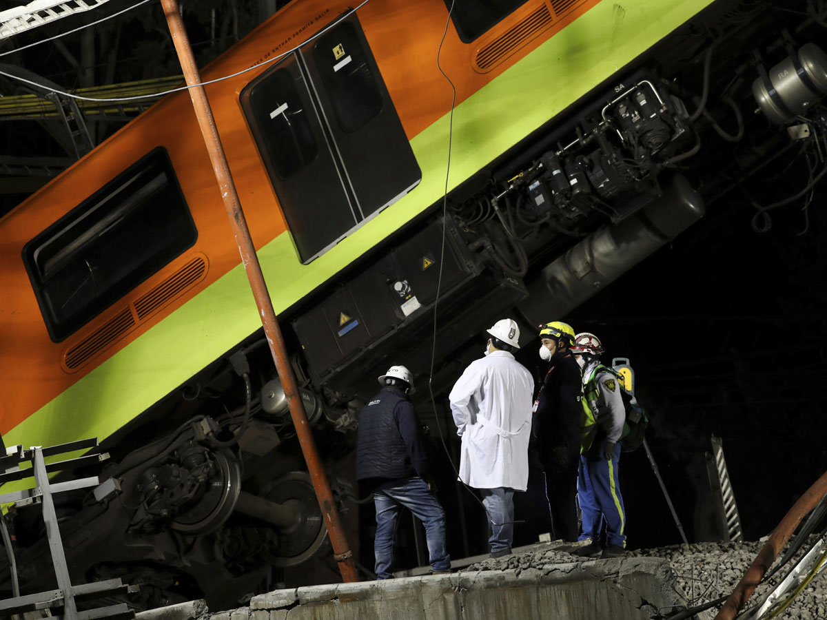 Metro Train Overpass Collapsed In Mexico City Photo Gallery - Sakshi23