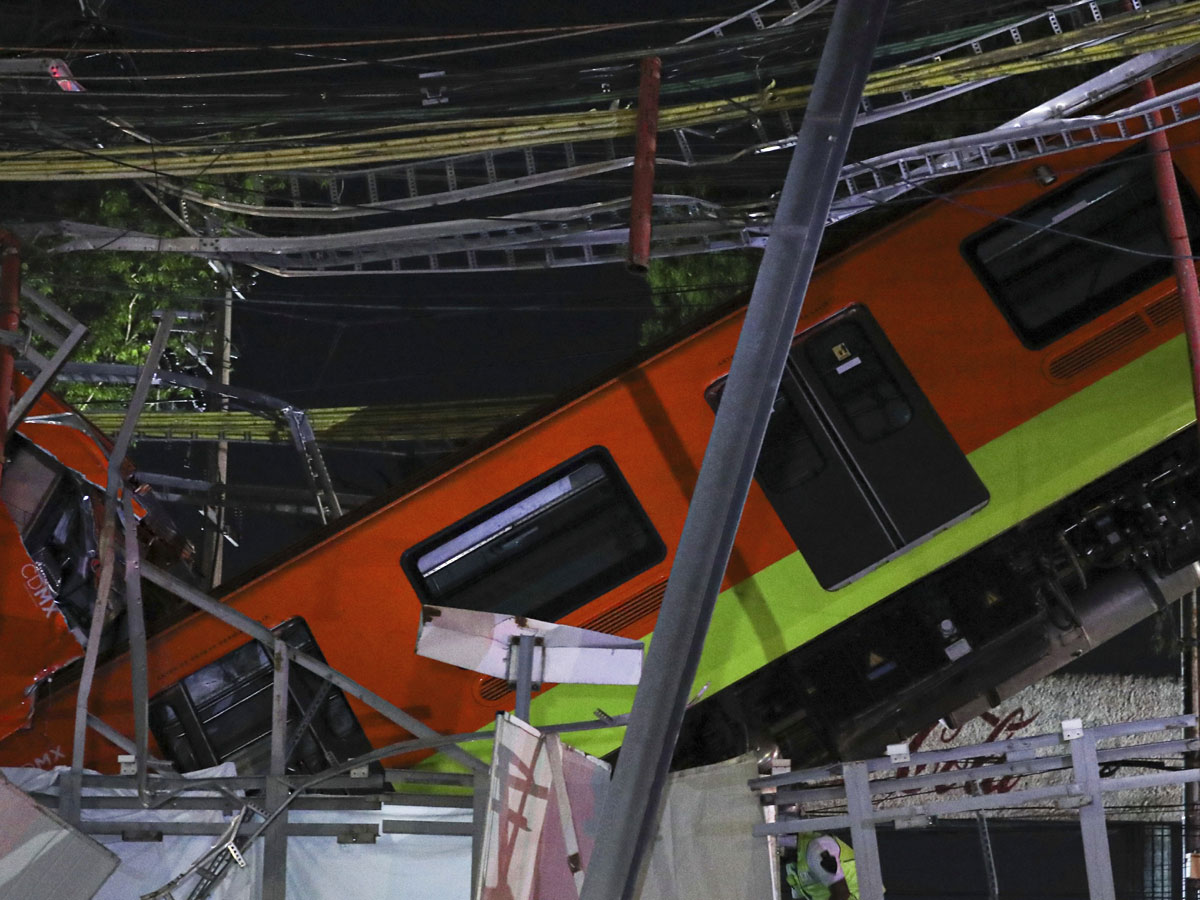 Metro Train Overpass Collapsed In Mexico City Photo Gallery - Sakshi32