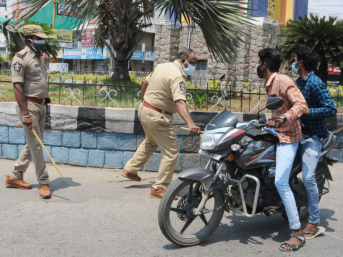 Partial curfew in Andhra Pradesh for 14 days starting from May 5 - Sakshi11