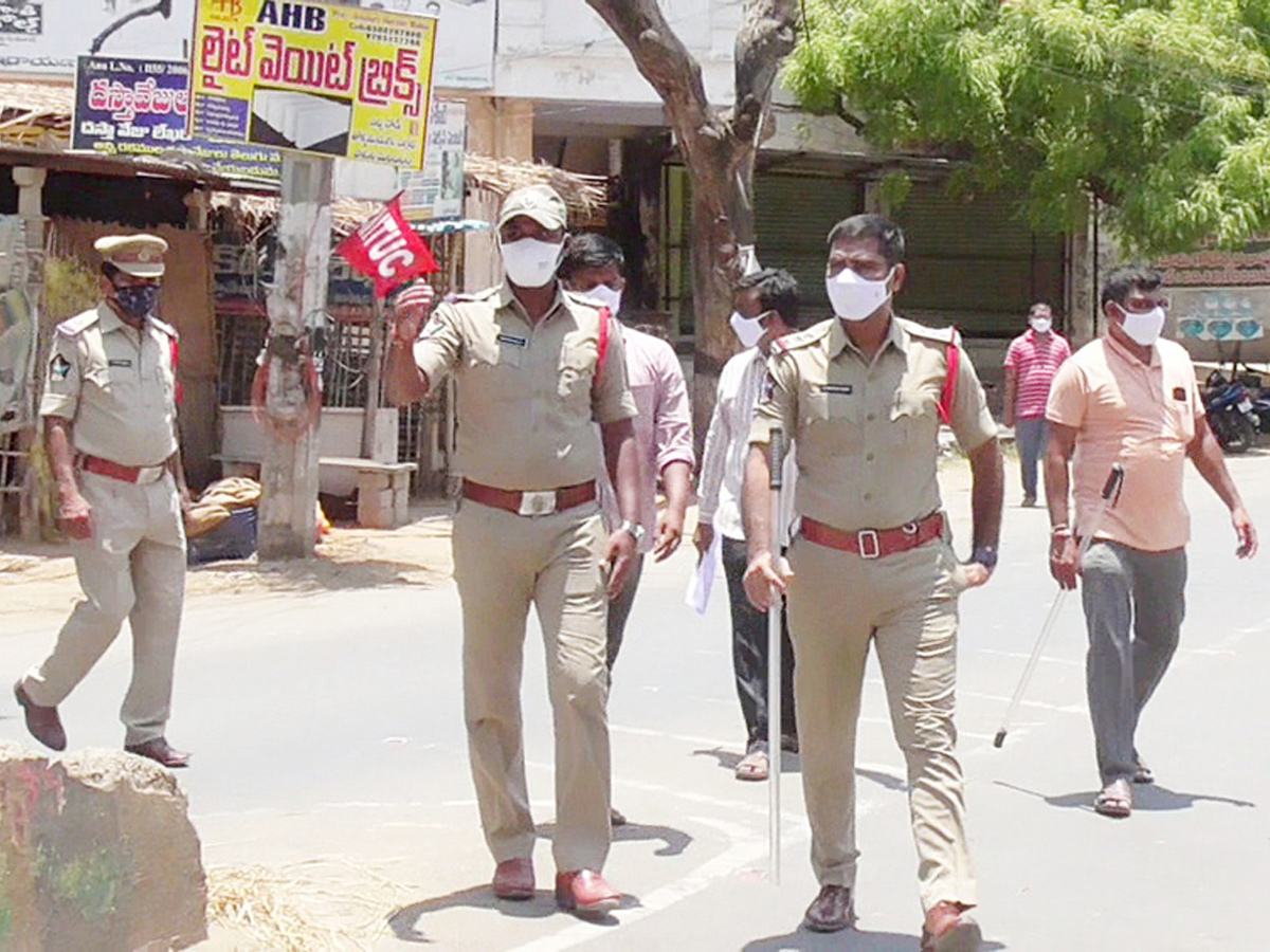 Partial curfew in Andhra Pradesh for 14 days starting from May 5 - Sakshi17