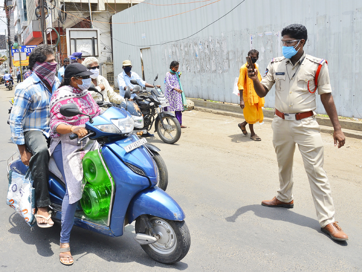 Partial curfew in Andhra Pradesh Day 2 - Sakshi23
