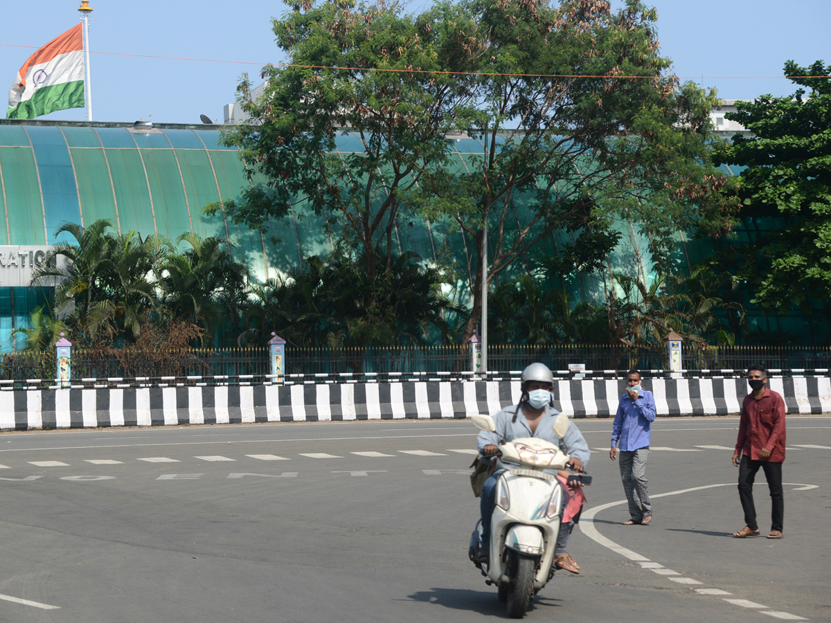 Partial curfew in Andhra Pradesh Day 2 - Sakshi31