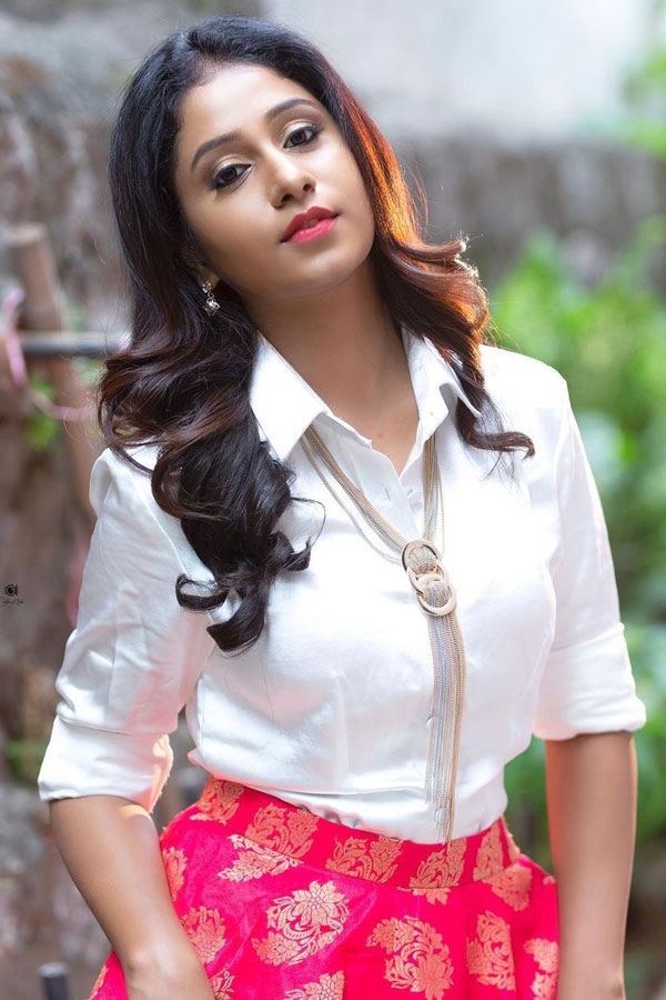 Dakkshi Guttikonda Photo Gallery - Sakshi18
