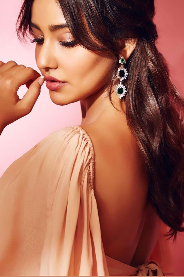 Neha Sharma Latest Photo Gallery - Sakshi19