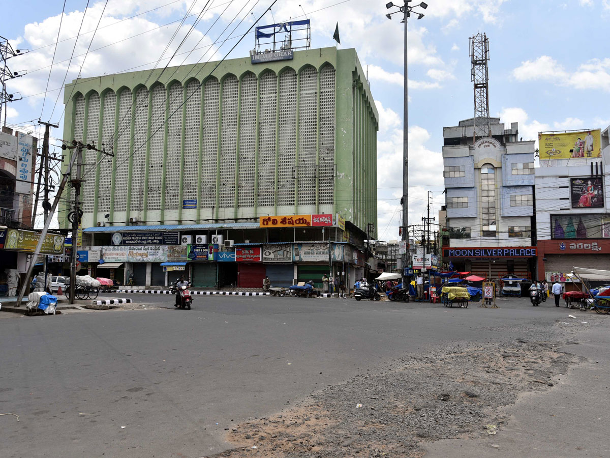 Partial curfew in Andhra Pradesh Day 3 Photo Gallery - Sakshi15