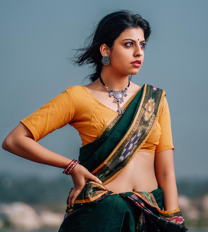 Beautiful Indian Model Sasha Singh Photos - Sakshi3