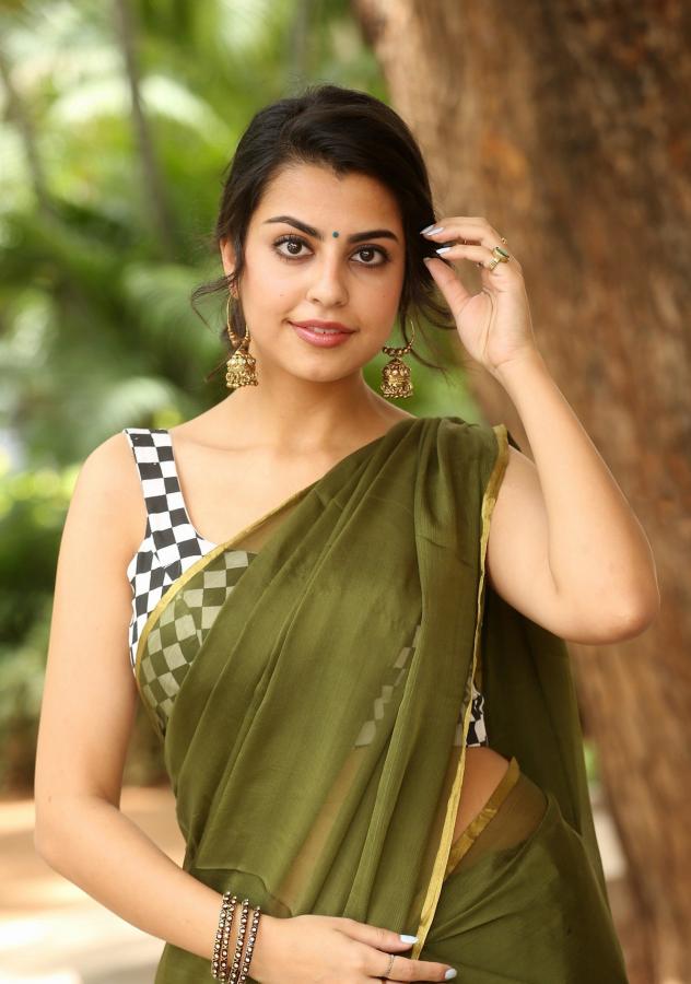 Beautiful Indian Model Sasha Singh Photos - Sakshi20