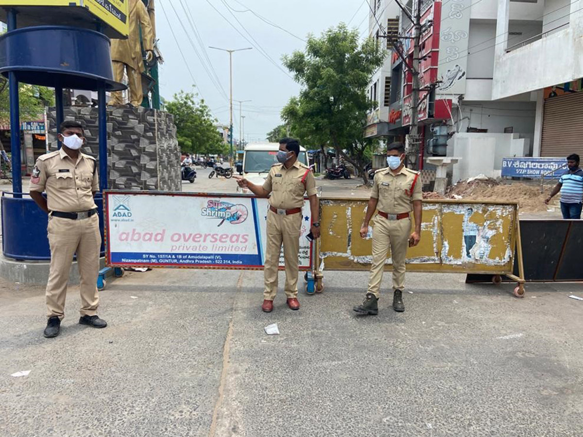 Andhra Pradesh Curfew Photos - Sakshi26