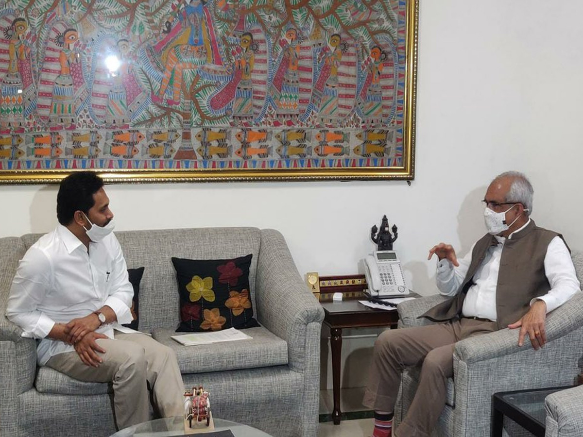 AP CM YS Jagan Mohan Reddy Delhi Tour - Sakshi12