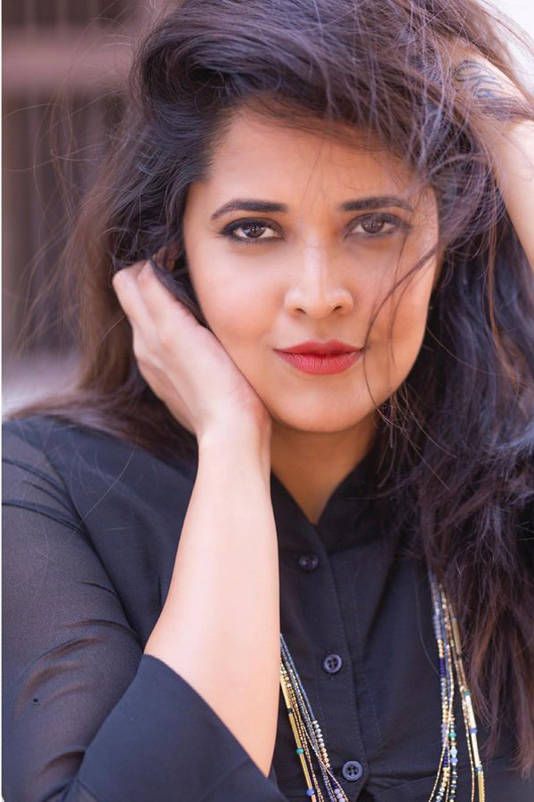 Anasuya Bharadwaj Latest Pictures Photo Gallery - Sakshi20