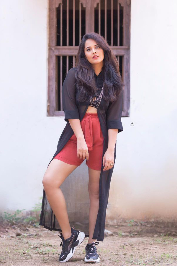 Anasuya Bharadwaj Latest Pictures Photo Gallery - Sakshi22