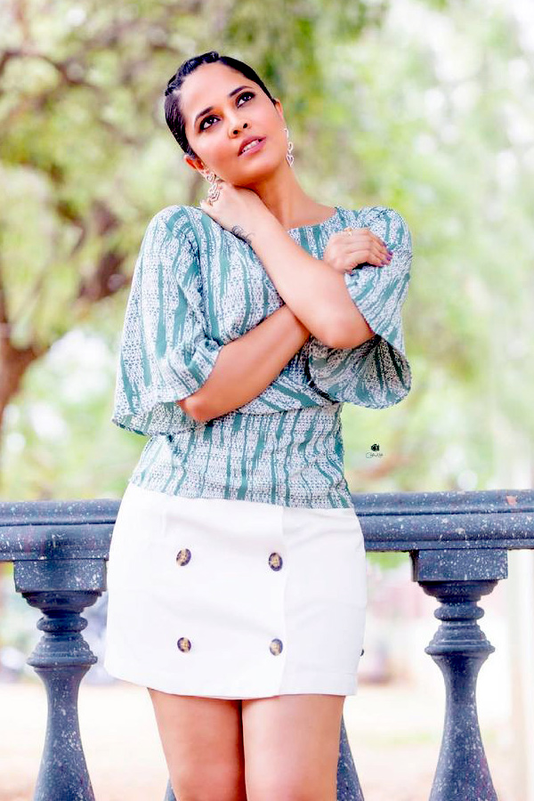 Anasuya Bharadwaj Latest Pictures Photo Gallery - Sakshi24