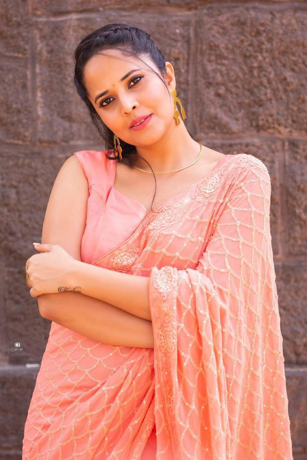 Anasuya Bharadwaj Latest Pictures Photo Gallery - Sakshi13