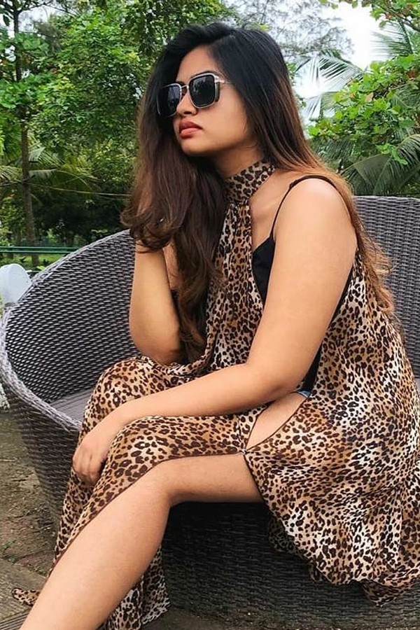 Mollywood Actress Shaalin Zoya Photos Gallery - Sakshi20