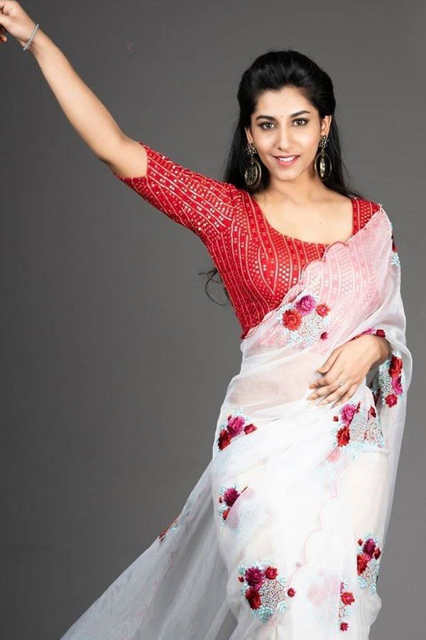 Vishnu priya bhimeneni Latest Pictures Photo Gallery - Sakshi2