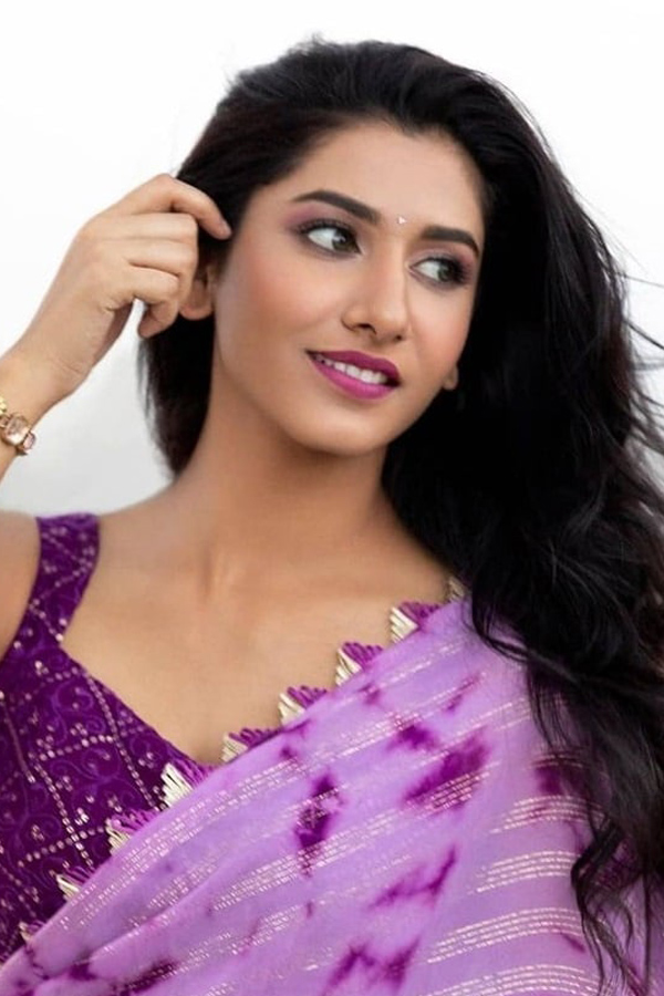 Vishnu priya bhimeneni Latest Pictures Photo Gallery - Sakshi18