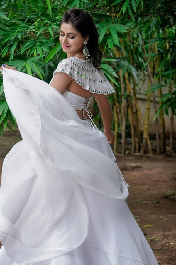Varshini Sounderajan Latest Pictures Photo Gallery - Sakshi11
