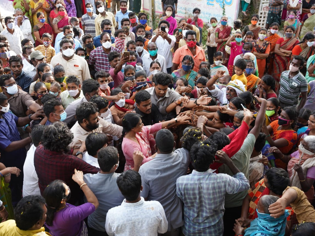 ys sharmila Huzurnagar Visit Photos - Sakshi9