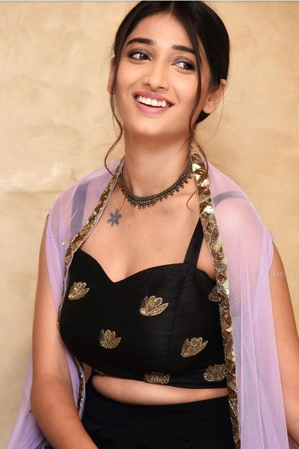 Priya Vadlamani Latest Pictures Photo Gallery - Sakshi2