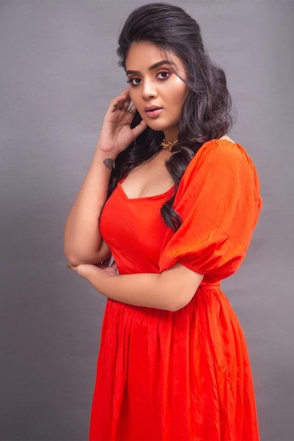 Sreemukhi Latest Photos - Sakshi17