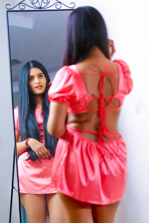 Tollywood anchor Sravanthi Chokkarapu Photos - Sakshi10