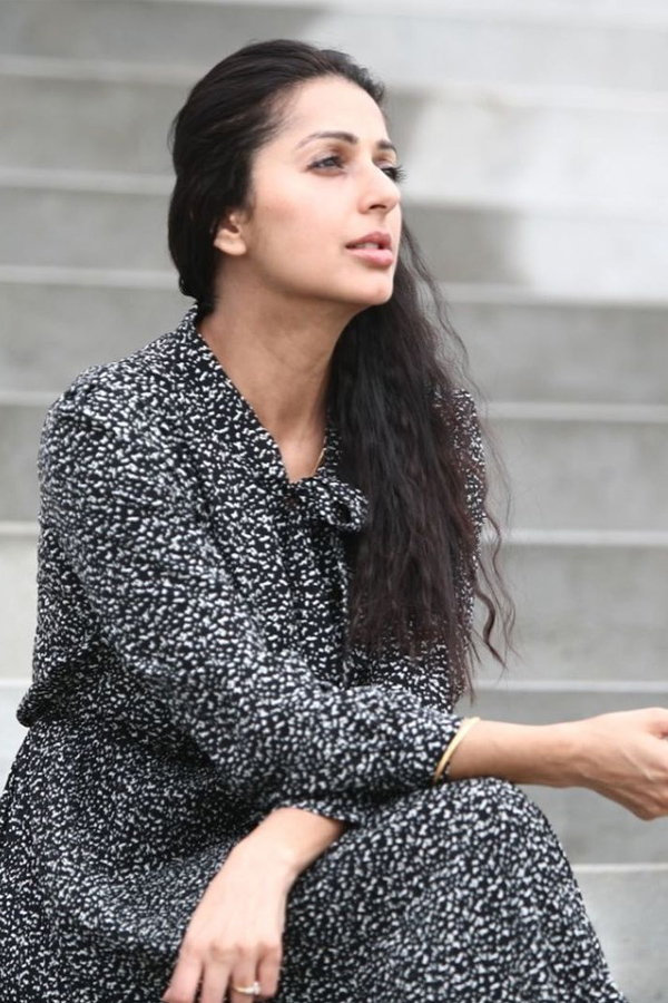 Bhumika Chawla Beautiful Photos - Sakshi5