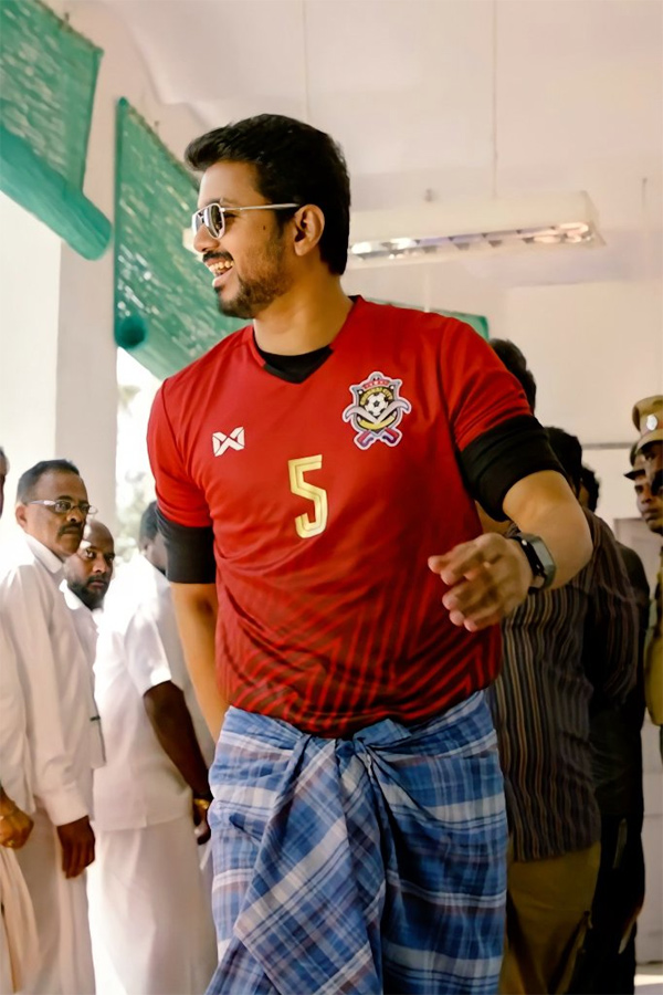 Happy Birthday Thalapathy Vijay - Sakshi14