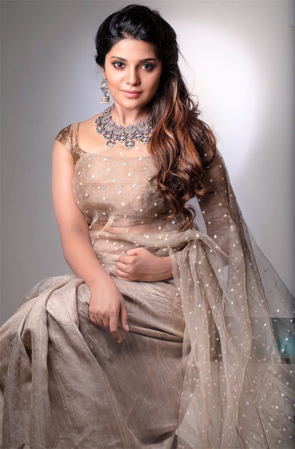 Aathmika Latest Photoshoot Pics - Sakshi16