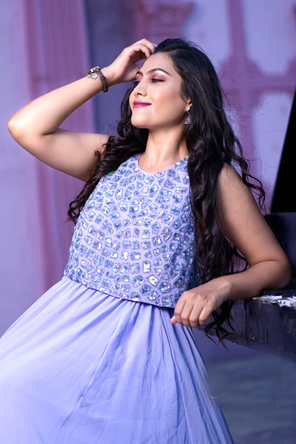 Vadinamma Actress Priyanka Naidu Photos - Sakshi13
